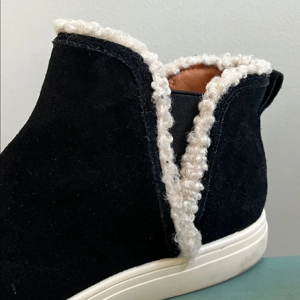 Lucky Brand black suede bootie sneakers  9.5